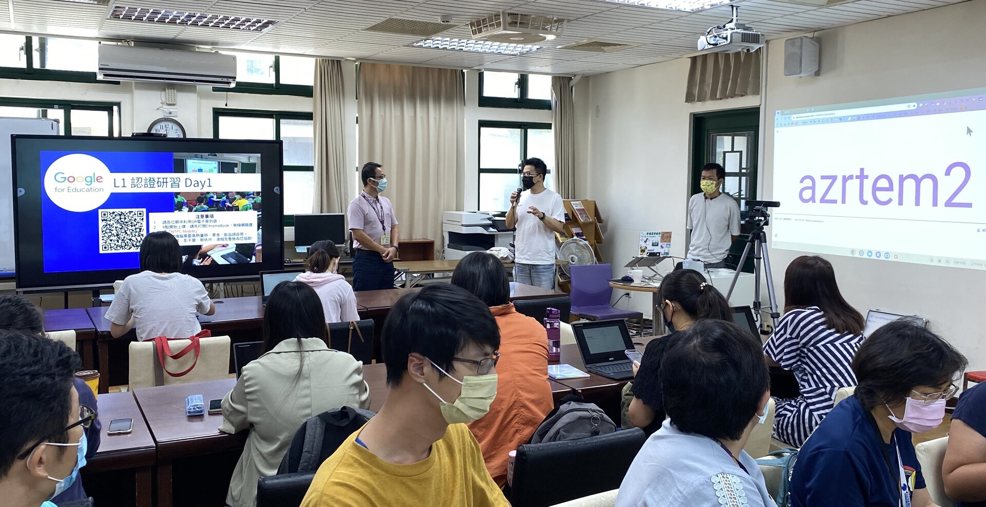 龍埔國小辦理校內L1認證研習課程，老師們踴躍報名參加。