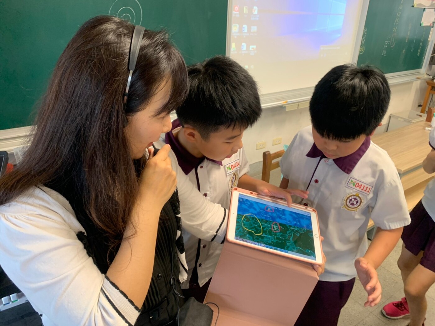 新北教育局配發3萬片平板 ,中小學全面推動科技輔助自主學習圖片