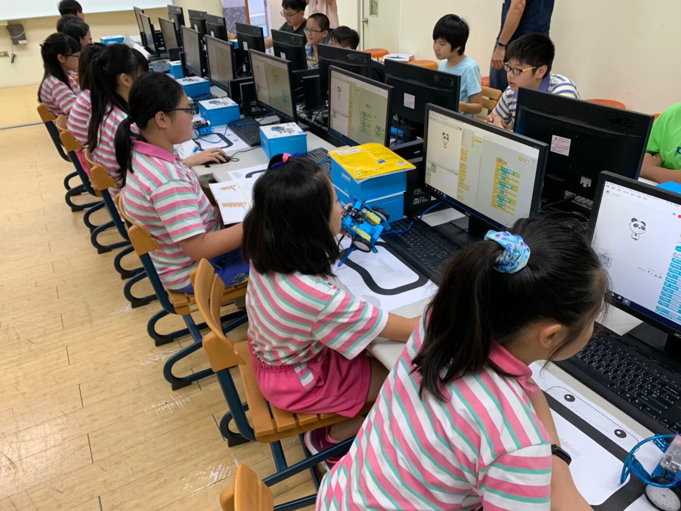 重陽國小公開課-mBot自走車1圖片