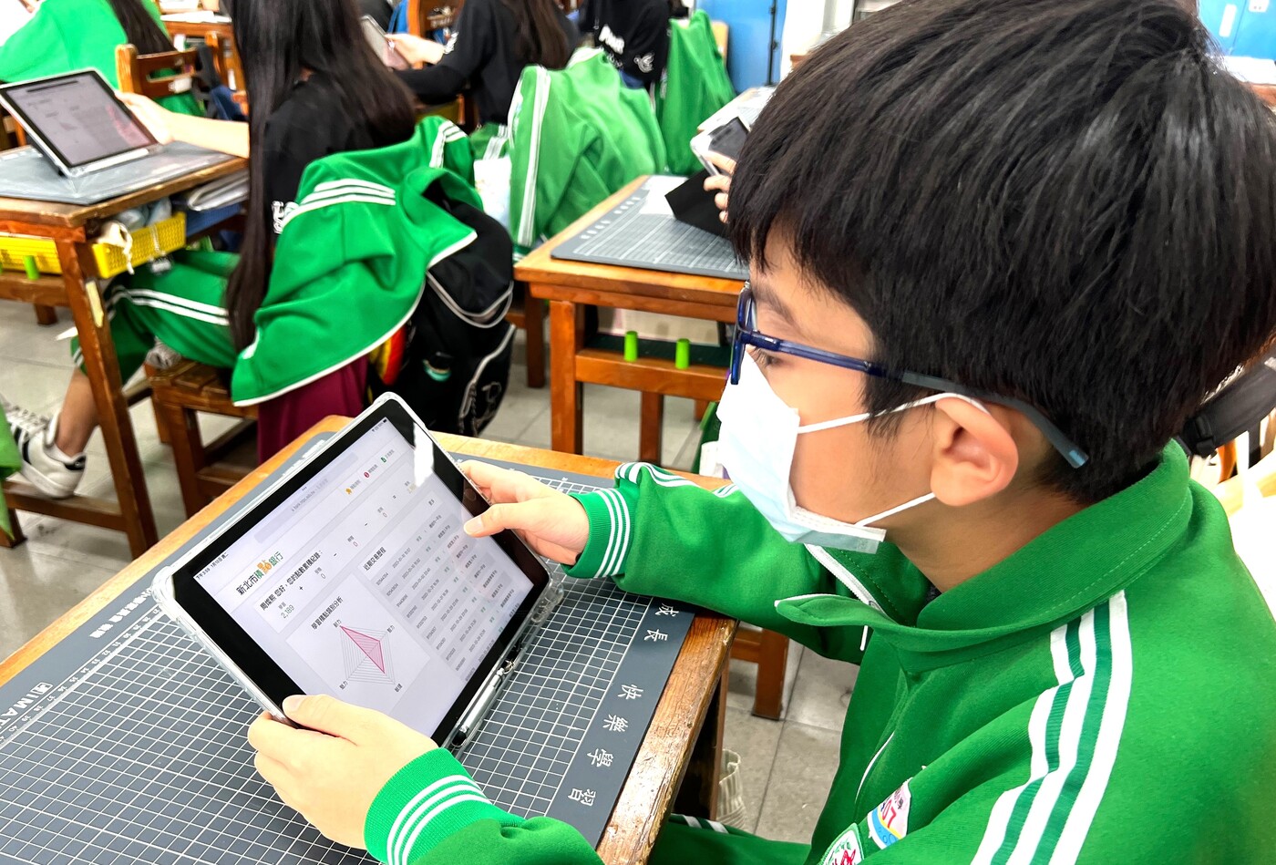 從校園實例到數位工具，協助教師備課更有效率、學生學習更有方向