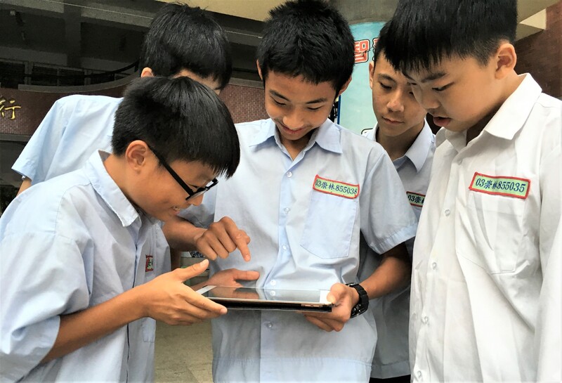 3.崇林國中設計專題導向跨領域課程，讓學生在校園中進行探索活動(資料照)